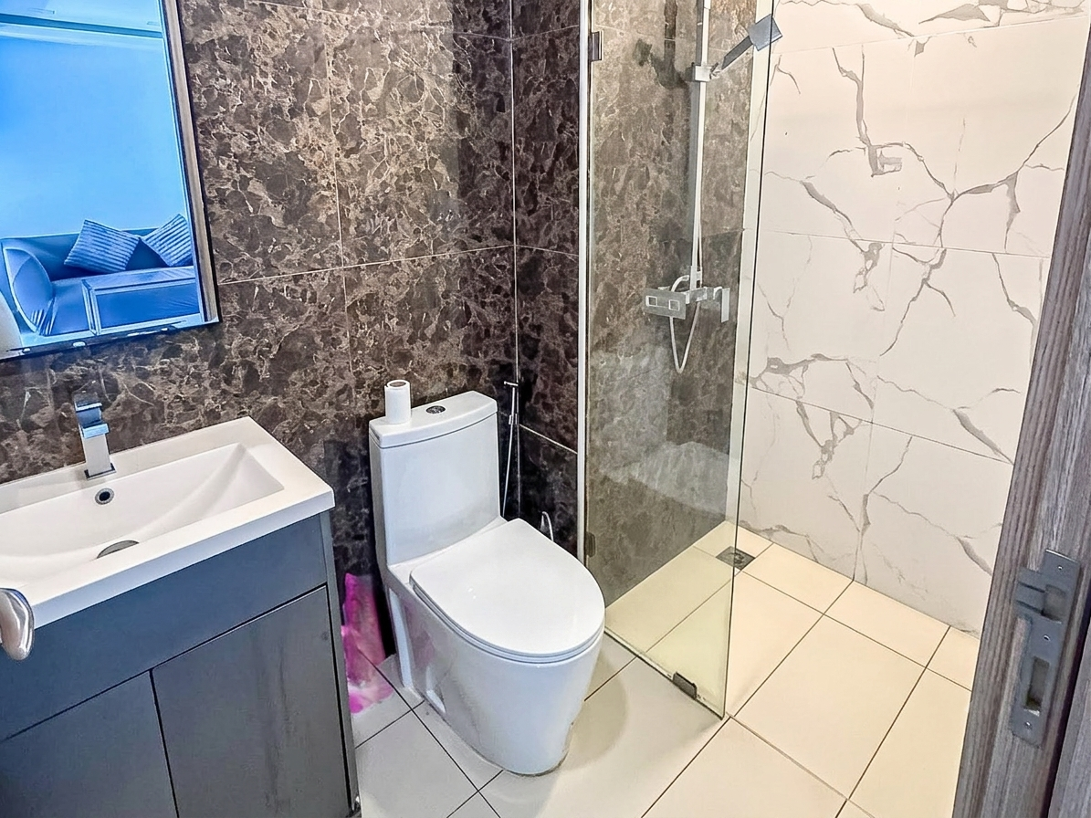 picture Arcadia Beach Continental Condo for Rent 1Bedroom Pool View - 7/9