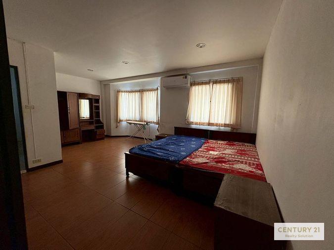 รูป ทาวน์โฮม 3 ห้องนอน ซอย จันทน์ 2 ( ซอย ไวตี ) ใกล้ แมคโคร สาทร Ref. A17260602 - รูปที่ 12/12