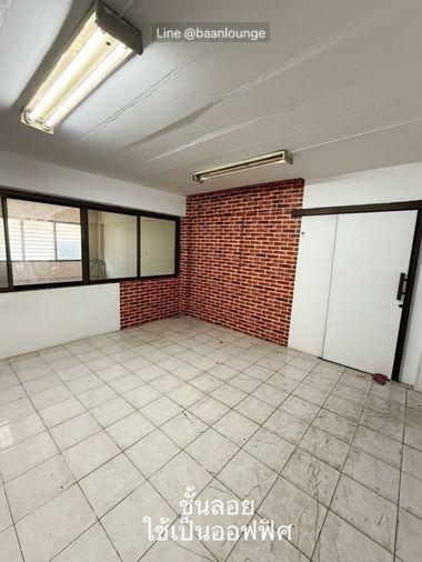 picture shophouses for rent in Soi Phetkasem 69. 2units - 9/13