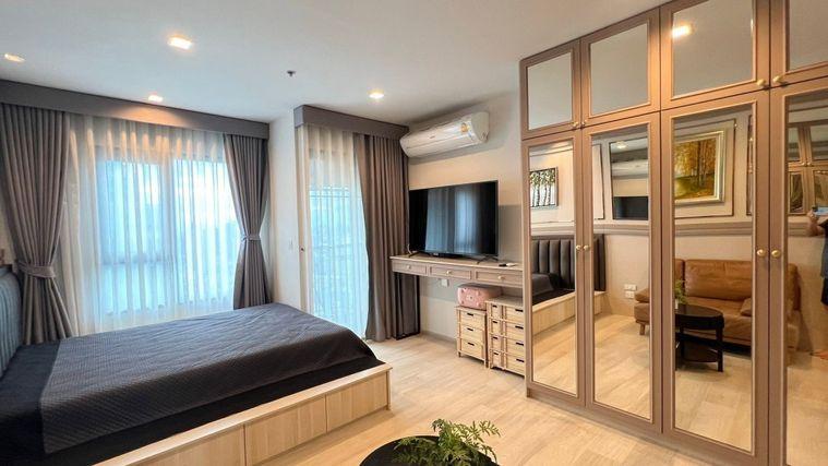 picture Life One Wireless | Hot Deal !!! High floor unit #2026062714947 - 2/4