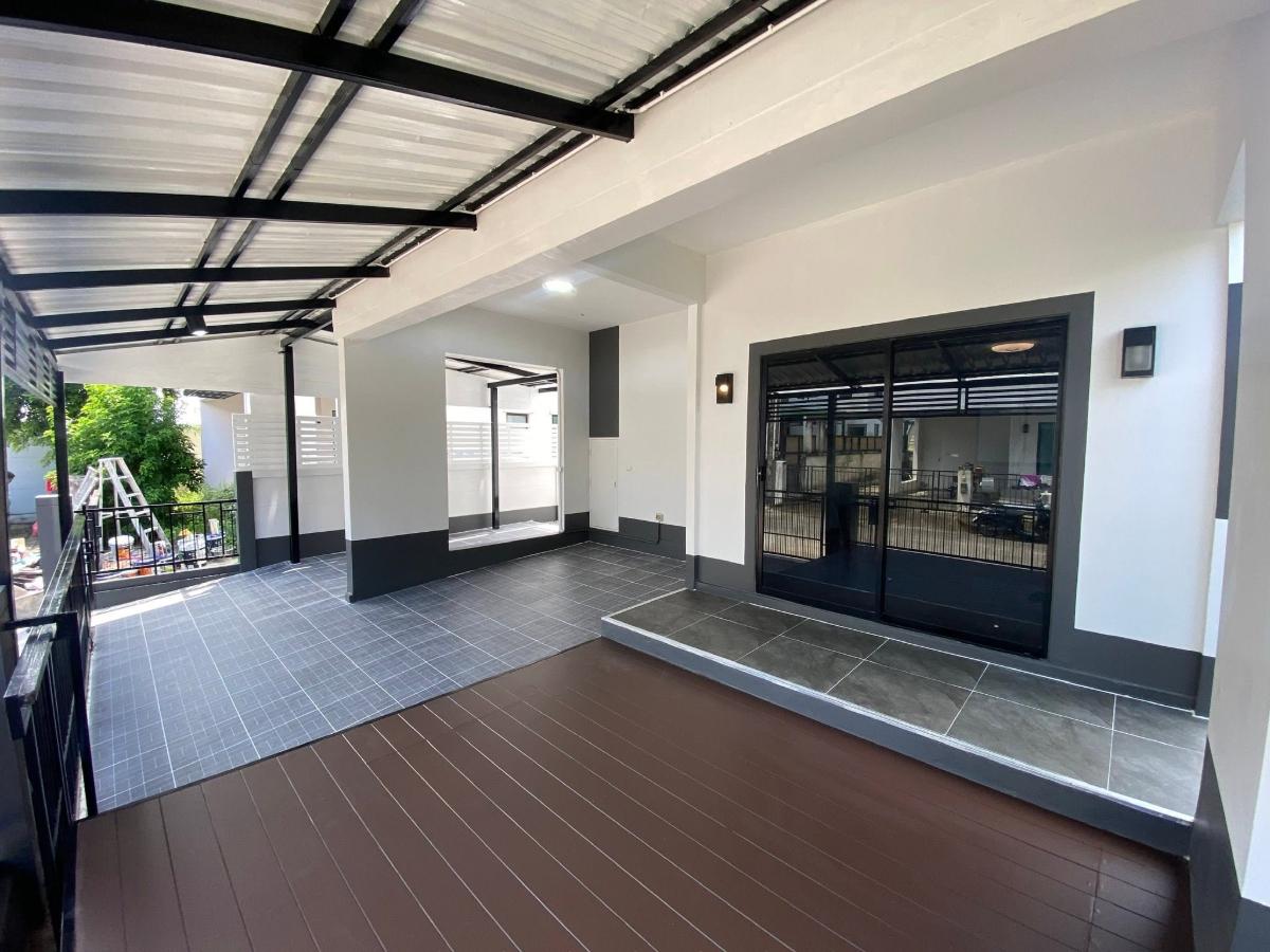 รูป 🔥ขาย บ้านเดี่ยวลาดกระบัง  โมดิ วิลล่า ลาดกระบัง (Modi Villa Ladkrabang) ✅ ติดถนนหลวงแพ่ง ใกล้สยามพรีเมี่ยมเอาท์เล็ต และสนามบินสุวรรณภูมิ - รูปที่ 2/17