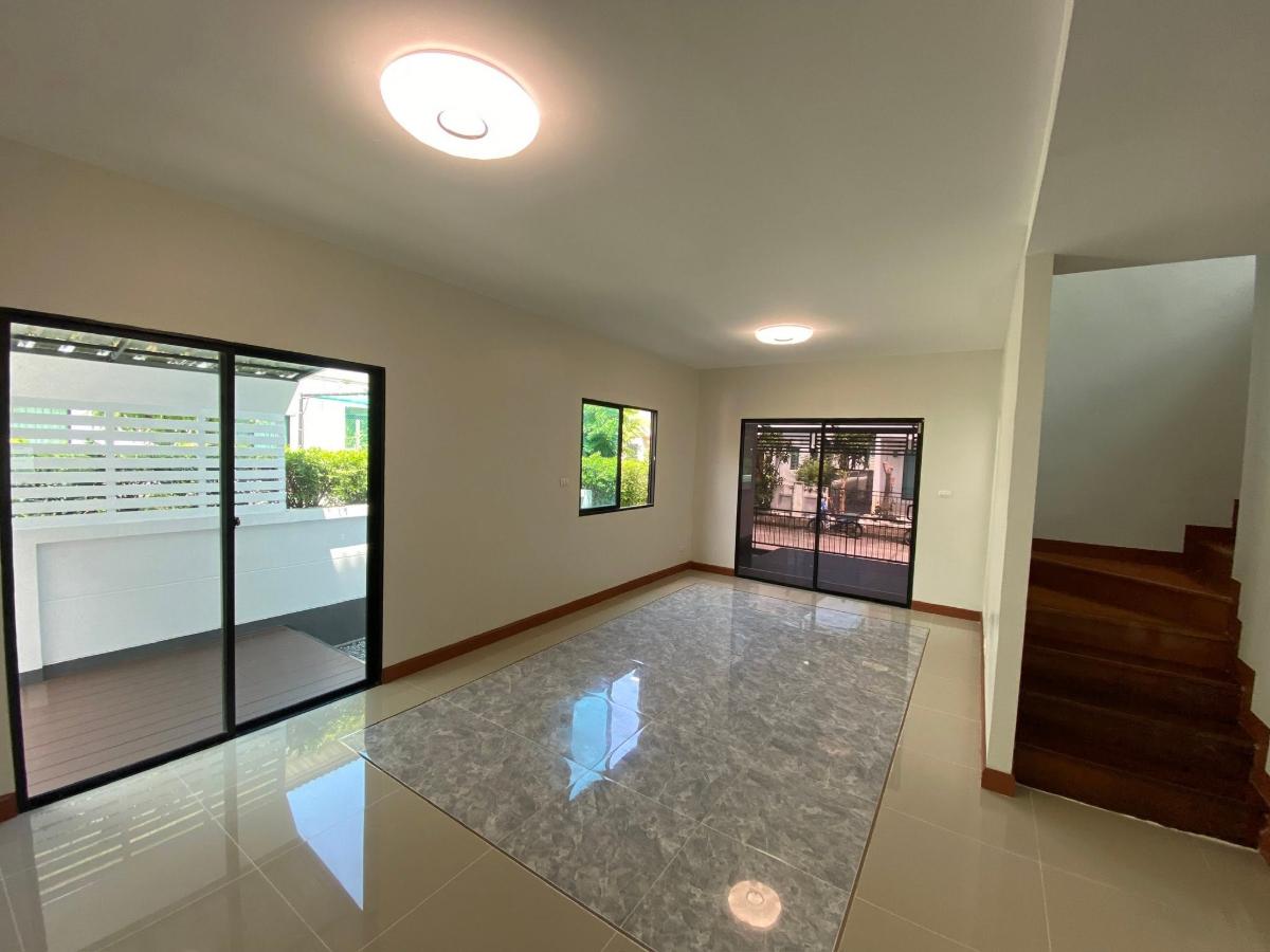 รูป 🔥ขาย บ้านเดี่ยวลาดกระบัง  โมดิ วิลล่า ลาดกระบัง (Modi Villa Ladkrabang) ✅ ติดถนนหลวงแพ่ง ใกล้สยามพรีเมี่ยมเอาท์เล็ต และสนามบินสุวรรณภูมิ - รูปที่ 3/17