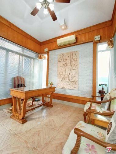 รูป ✅ ขาย บ้านเดี่ยวพร้อมเฟอร์นิเจอร์และเรือนรับรอง  Narasiri Sathorn-Wongwaen นาราสิริ สาทร-วงแหวน ✅   โครงการหรูทำเลดีเยี่ยม  บ้านสวย มีคุณภาพ - รูปที่ 10/30