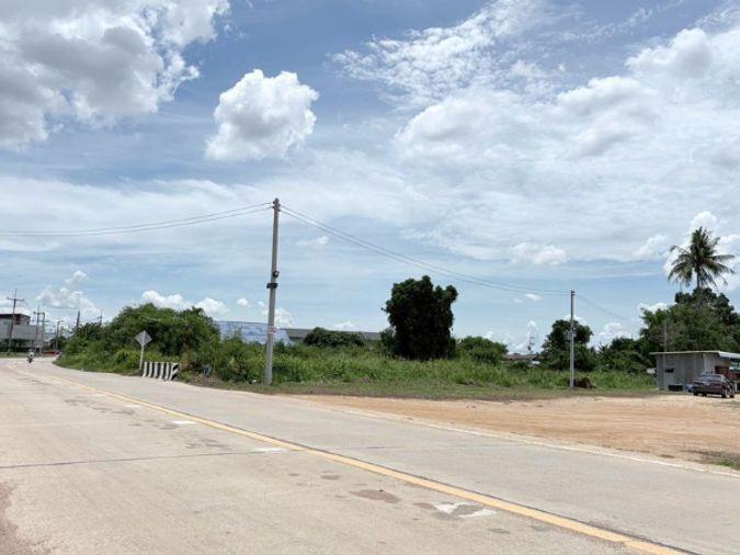รูป ที่ดินสวย ติดถนนใหญ่ 331 ตำบลบึง ศรีราชา เดินทางสะดวก - รูปที่ 6/7
