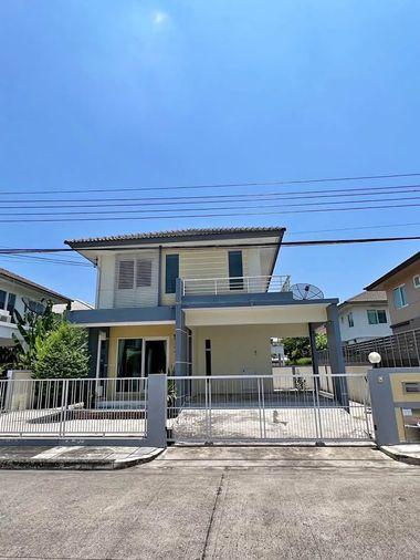 รูป 🔥 ขาย บ้านเดี่ยว 2 ชั้น หมู่บ้านพฤกษ์ลดา บางนา–ตราด กม.26 (Prueklada Bangna–Trad Km.26) | ใกล้ ABAC บางนา - รูปที่ 1/7
