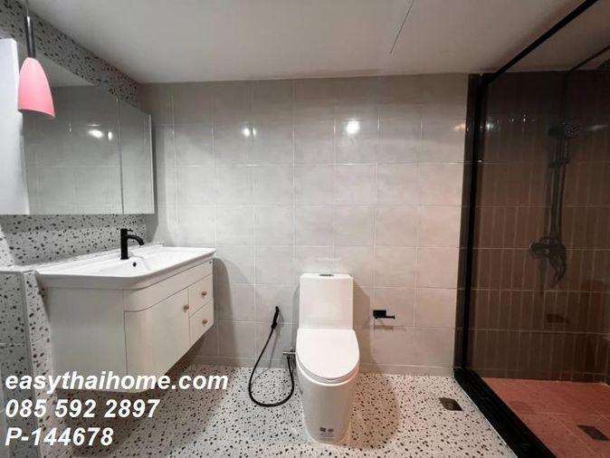 picture P-144678 📢 Condo for Rent River View Near BTS Surasak | State Tower Project, 30th Floor Line: @easythaihome 085-592-2897 - 3/23