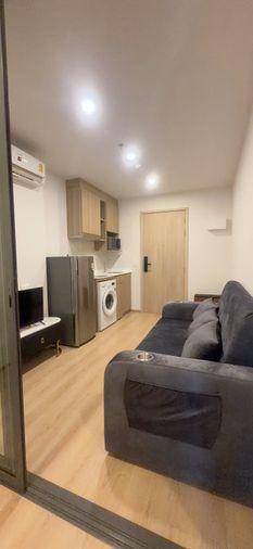 picture Life Rama 4-Asoke, beautiful room, perfect functions and with a comfortable seating corner, fully furnished. - 12/12
