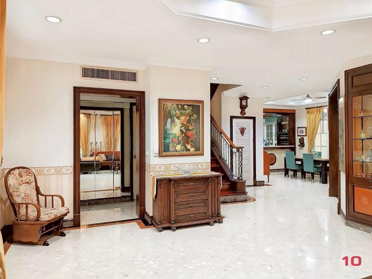 รูป ✅ ขาย บ้านเดี่ยวพร้อมเฟอร์นิเจอร์และเรือนรับรอง  Narasiri Sathorn-Wongwaen นาราสิริ สาทร-วงแหวน ✅   โครงการหรูทำเลดีเยี่ยม  บ้านสวย มีคุณภาพ - รูปที่ 13/30