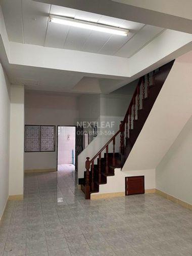 รูป ขายทาวน์โฮม หมู่บ้านสุภาวัลย์ 18 ตร.ว. 2ห้องนอน 2ห้องน้ำ คลองสามวา - รูปที่ 2/12