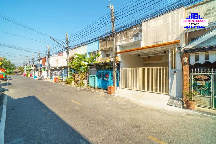 รูป 🔥 ขาย บ้านทำเลดี หมู่บ้านธารทอง 2 ซอยวัดลาดปลาดุก (Thanthong 2 Village, Wat Lat Pla Duk) | บางบัวทอง นนทบุรี - รูปที่ 2/13