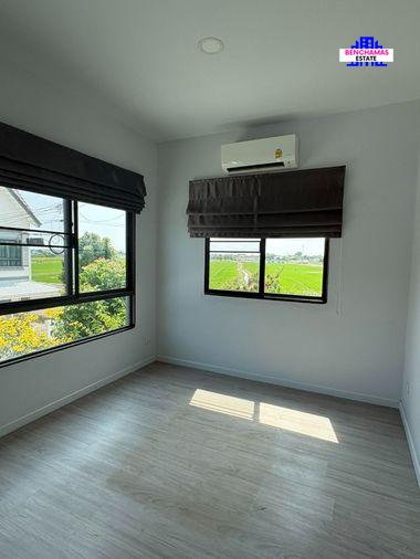 รูป 🔥ขาย ทาวน์โฮมหลังมุม โครงการ Modi Villa Bangna / โมดิ วิลล่า บางนา ทำเลซอยเอแบคบางนา หลังมุม ✅มีพื้นที่ข้างบ้านร่มรื่น ทิศทางลมดีหันหน้าทิศใต้ - รูปที่ 8/22