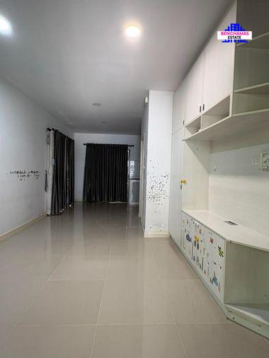 รูป 🔥ขาย ทาวน์โฮมหลังมุม โครงการ Modi Villa Bangna / โมดิ วิลล่า บางนา ทำเลซอยเอแบคบางนา หลังมุม ✅มีพื้นที่ข้างบ้านร่มรื่น ทิศทางลมดีหันหน้าทิศใต้ - รูปที่ 5/22