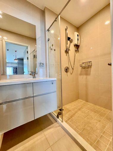picture Luxury condo for rent at The Sea Sriracha, a beachfront resort-style project. - 11/17
