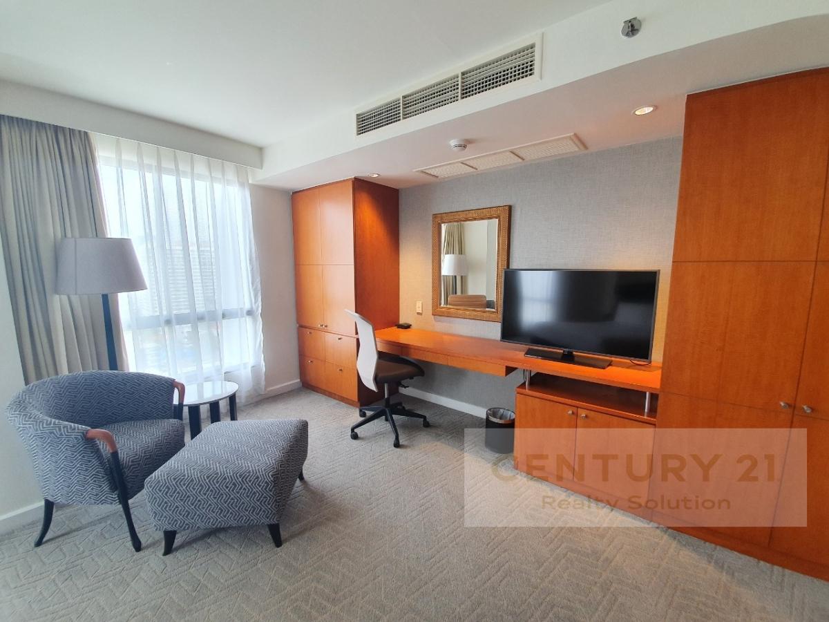 รูป Pet Friendly 3 Bedroom condo, Full service at Chatrium Residence Sathorn , Narathiwas 24 - รูปที่ 6/14