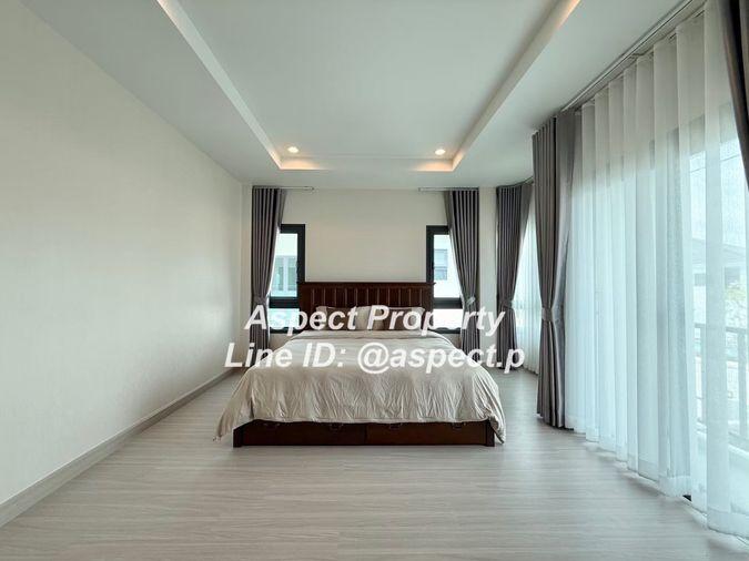 picture 4-bedroom, 3-bathroom house with 3 parking spaces in Bang Saen, Nong Mon. - 18/35