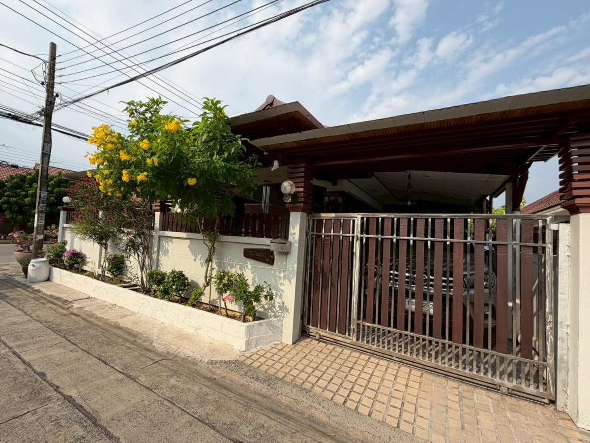 รูป 🔥ขาย บ้านเดี่ยวชั้นเดียว PRAPAWAN HOME 1 หลังมุมติดถนนเมน ทำเลมีนบุรี บ้านพร้อมอยู่ ครัวใน-นอก แถมแอร์ 3 ตัว พร้อมโอน - รูปที่ 3/19