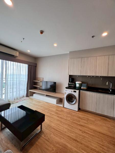picture Luxury condo for rent at The Sea Sriracha, a beachfront resort-style project. - 6/17