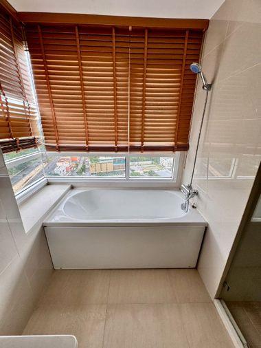 picture Luxury condo for rent at The Sea Sriracha, a beachfront resort-style project. - 15/17