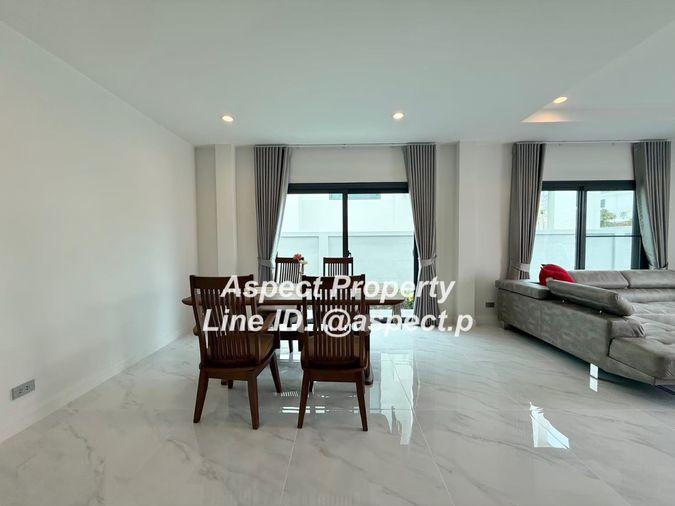 picture 4-bedroom, 3-bathroom house with 3 parking spaces in Bang Saen, Nong Mon. - 8/35