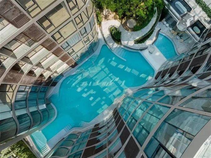 picture FYNN ASOKE | ðNear BTS Asoke #2026062714950 - 7/14