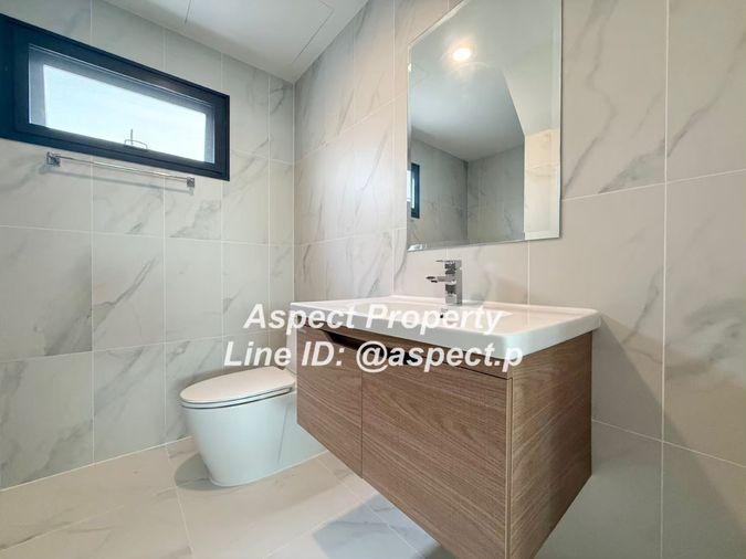 picture 4-bedroom, 3-bathroom house with 3 parking spaces in Bang Saen, Nong Mon. - 30/35