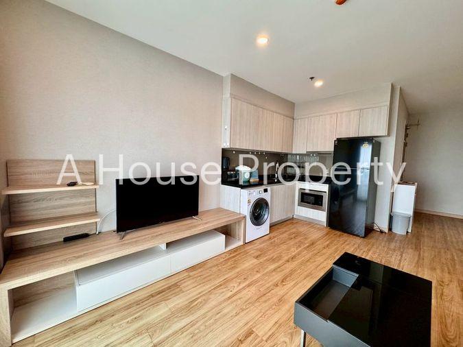 picture Luxury condo for rent at The Sea Sriracha, a beachfront resort-style project. - 2/17