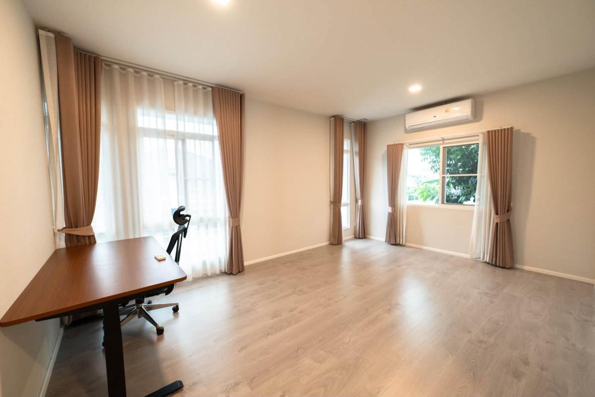 รูป ขาย บ้านเดี่ยวหรู มัณฑนา บางนา–วงแหวน เฟอร์นิเจอร์ครบพร้อมอยู่ (H6917) - รูปที่ 10/24