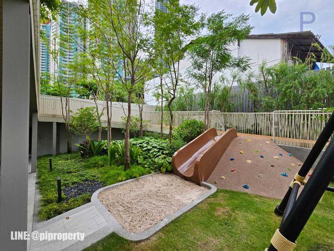 picture Spacious 3 Bedrooms and 3 Bathrooms plus extra 1 Maid bedroom with a t - 56/59