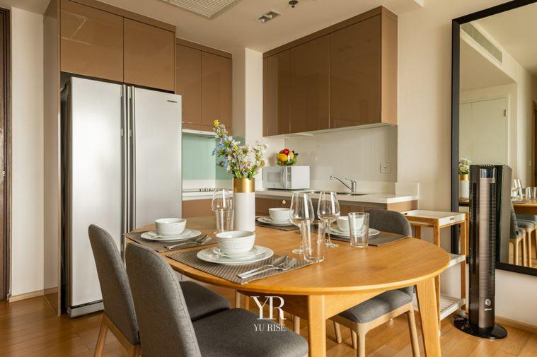 รูป SIRI at Sukhumvit 2 Bed แต่งครบมินิมอลญี่ปุ่น ห้องโปร่งรับลมวิวแม่น้ำทิศใต้ มีอ่างอาบน้ำ ห้องจริงสวยพร้อมเข้าอยู่ - รูปที่ 8/17