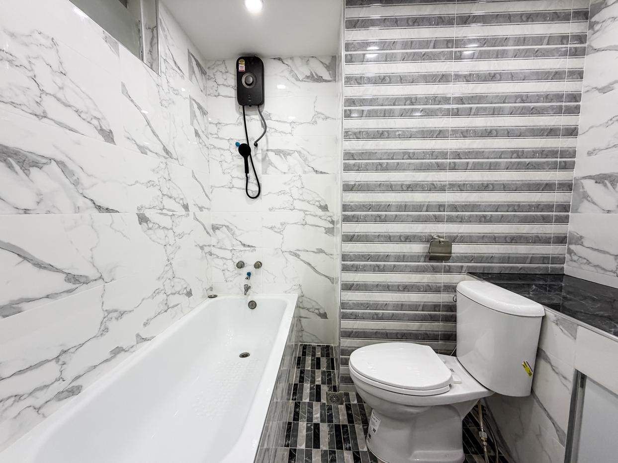 picture Grand View Condo Studio for Sale Foreign Quota Na Jomtien - 8/13