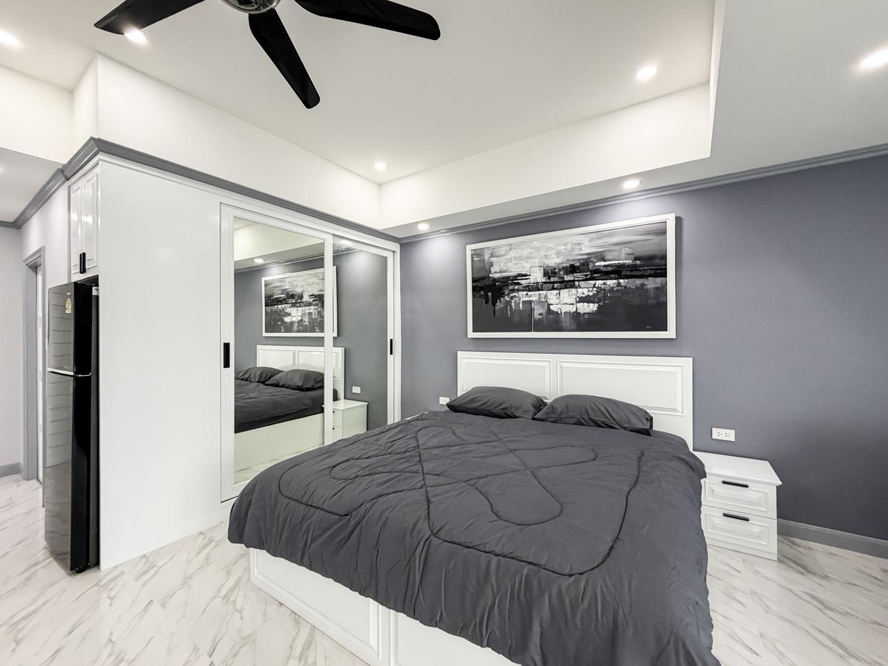 picture Grand View Condo Studio for Sale Foreign Quota Na Jomtien - 2/13