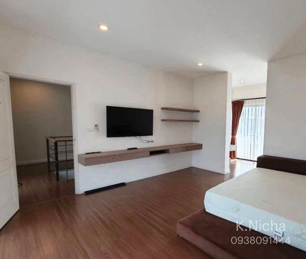 รูป HR3577ให้เช่าบ้านเดี่ยวหรู 3 ชั้น 400 ตร.ม. หมู่บ้านลุมพินี สวนหลวง ร.9 ใกล้โรงเรียนนานาชาติ ICS / TSIS - รูปที่ 8/23