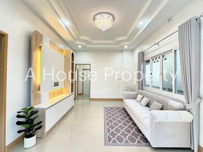 picture Newly renovated corner house in a prime location at Sahaphap 6 Village, Laem Chabang. - 2/17