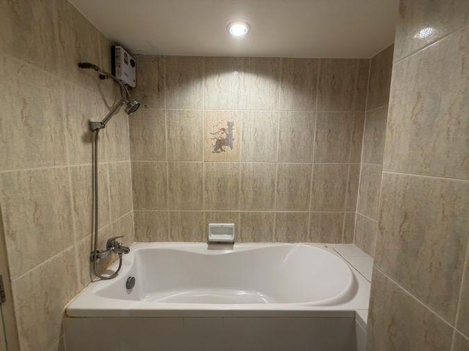 รูป Best Price 🔥ให้เช่า Royal Castle Sukhumvit 39 ห้องสวย เฟอร์ครบ ราคาดีมาก พร้อมเข้าอยู่‼️ DS3601 | Line @Dstay - รูปที่ 19/20