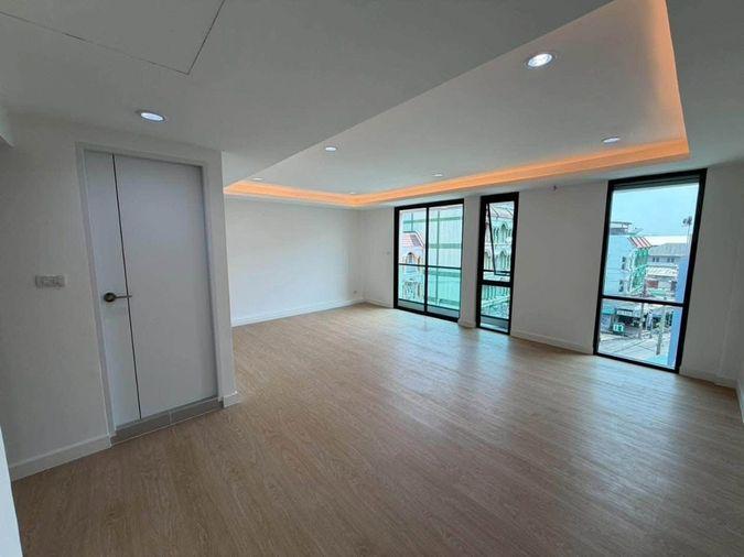 รูป ขาย Home Office & Residence โพรมิเน็นท์ เพลส สุขุมวิท 101 พร้อมลิฟต์ส่วนตัว (HO6911) - รูปที่ 30/49
