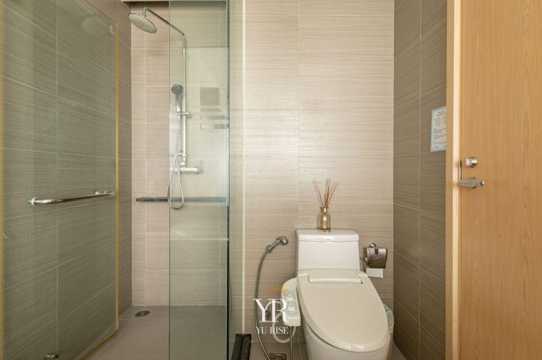 รูป SIRI at Sukhumvit 2 Bed แต่งครบมินิมอลญี่ปุ่น ห้องโปร่งรับลมวิวแม่น้ำทิศใต้ มีอ่างอาบน้ำ ห้องจริงสวยพร้อมเข้าอยู่ - รูปที่ 15/17