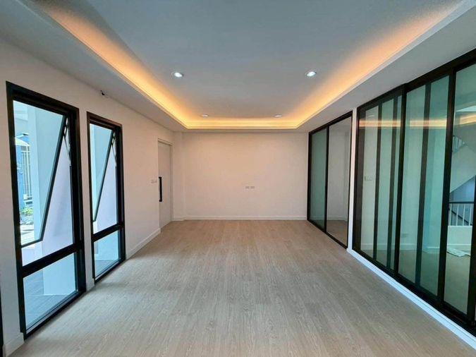 รูป ขาย Home Office & Residence โพรมิเน็นท์ เพลส สุขุมวิท 101 พร้อมลิฟต์ส่วนตัว (HO6911) - รูปที่ 4/49