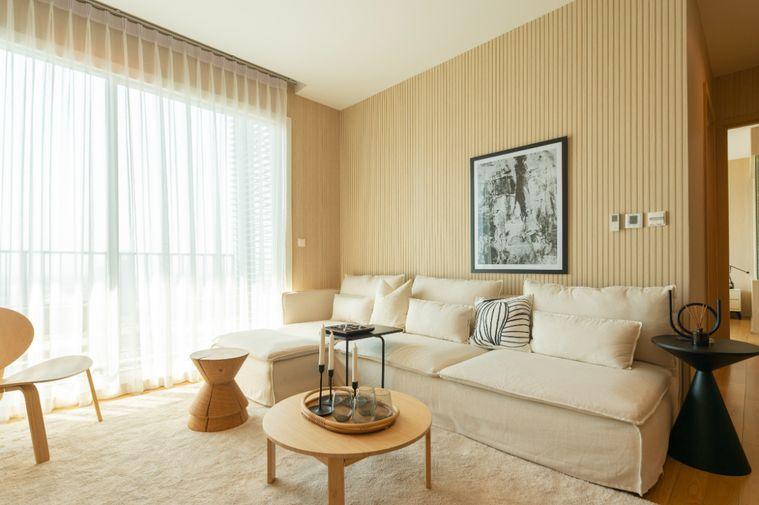 รูป SIRI at Sukhumvit 2 Bed แต่งครบมินิมอลญี่ปุ่น ห้องโปร่งรับลมวิวแม่น้ำทิศใต้ มีอ่างอาบน้ำ ห้องจริงสวยพร้อมเข้าอยู่ - รูปที่ 4/17