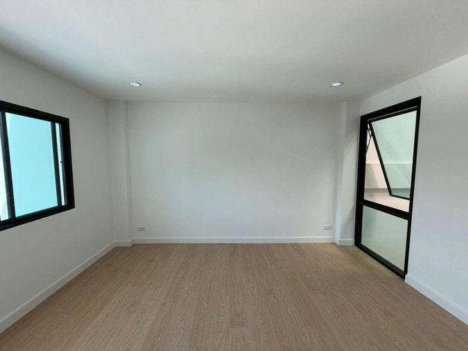 รูป ขาย Home Office & Residence โพรมิเน็นท์ เพลส สุขุมวิท 101 พร้อมลิฟต์ส่วนตัว (HO6911) - รูปที่ 26/49