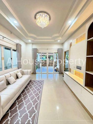 รูป บ้านเดี่ยวหลังมุม รีโนเวทใหม่ทั้งหลัง ทำเลดี หมู่บ้านสหภาพ 6 แหลมฉบัง - รูปที่ 3/17