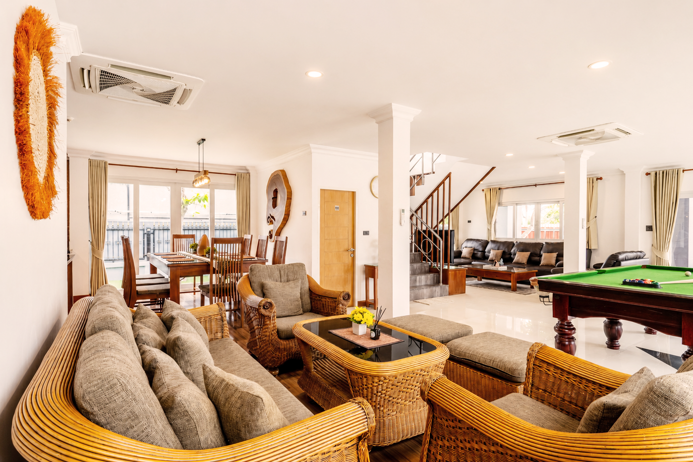 รูป Luxury Pool Villa for Rent in Chaiyaphruek East Pattaya 5Bedroom - รูปที่ 1/19