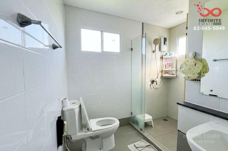 รูป ขายบ้านเดี่ยว 2 ชั้น 54 ตร.ว. ภัสสร เพรสทีจ จตุโชติ - วัชรพล ใกล้ทางพิเศษฉลองรัช - รูปที่ 9/12