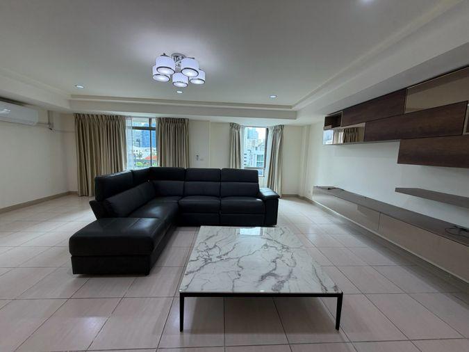 รูป Best Price 🔥ให้เช่า Royal Castle Sukhumvit 39 ห้องสวย เฟอร์ครบ ราคาดีมาก พร้อมเข้าอยู่‼️ DS3601 | Line @Dstay - รูปที่ 1/20