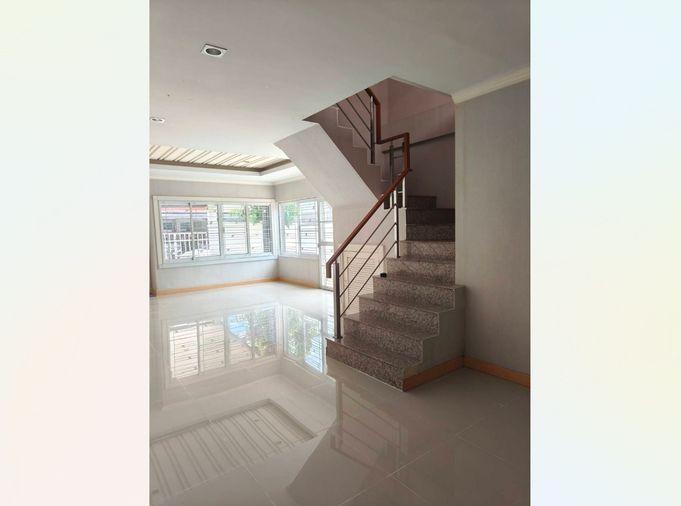 รูป Call : 095-250-9015 บ้านรัชธานี 10 ซอยคู้บอน 27 เขตบางเขน ทาวน์เฮ้าส์ 3 ชั้น แปลงมุม ติดสวน 49 ตารางวา 3 นอน 4 น้ำ ใกล้รถไฟฟ้าสีชมพู สถานีคู้บอน - รูปที่ 6/12