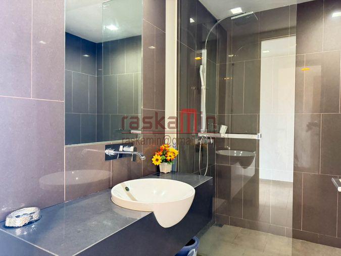 picture Zire Wongamat | High-Floor Beachfront Condo, 2BR/2BA – For Sale - 11/22