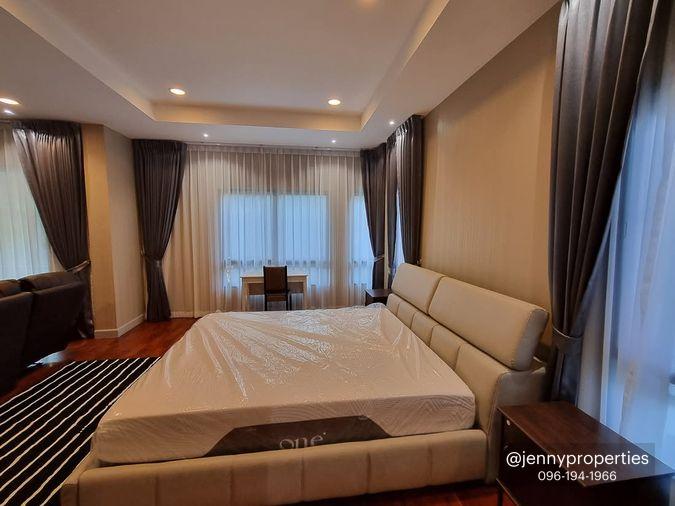 picture 400 Sq.m. Luxury Home with 7 Parking Spaces & Private Maid's Quarter 🚗 - 11/15