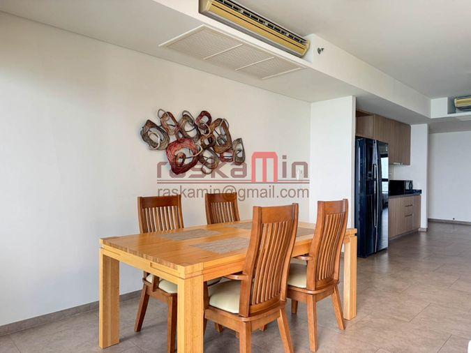 picture Zire Wongamat | High-Floor Beachfront Condo, 2BR/2BA – For Sale - 3/22