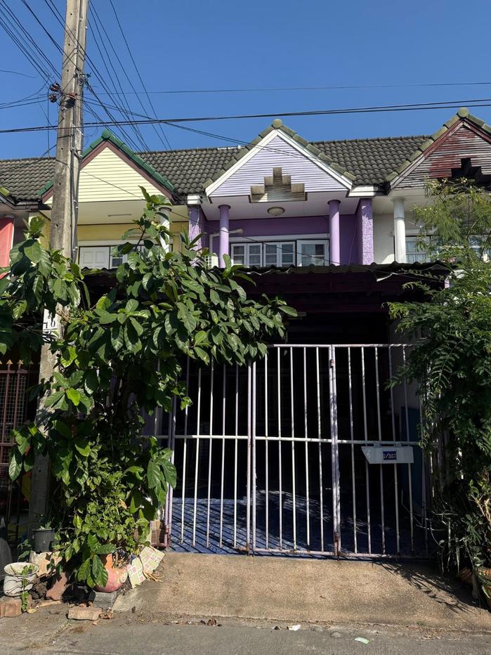 รูป ✅ ขาย บ้านทาวน์เฮ้าส์ หมู่บ้านมโนรมย์ 4 ซ.เลียบคลองสอง 19 ทำเลดี ใกล้ซาฟารีเวิลด์ เดินทางสะดวก มีรถสองแถวผ่านหน้าบ้าน📍 - รูปที่ 1/9