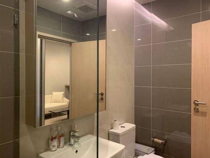 รูป M thonglor 10 ขายราคาดีที่สุดในตลาด ห้องสวย ตกแต่งดี ราคานี่คือจบไม่ต้องจ่ายเพิ่ม 1 ห้องนอน 1 ห้องน้ำ  แปลอังกฤษที - รูปที่ 17/18