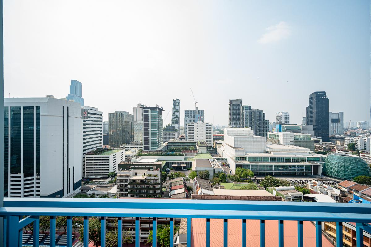 picture XT Phayathai Fully furnished with great facilitites ready to move in Please call 081-912-8883 - 11/11